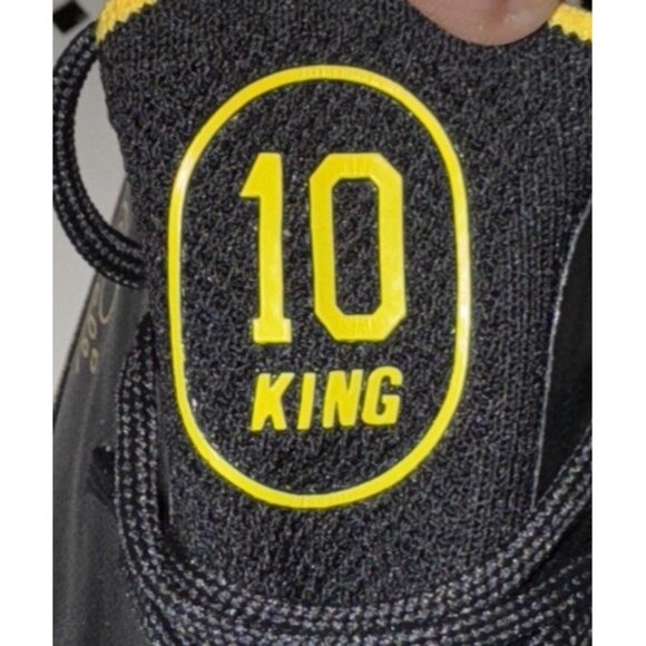 PUMA King Ultimate AG Pele Legends Pack Mens Soccer Cleats Size 11 Black Yellow - Picture 6 of 13